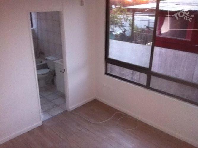 ARRIENDO DEPARTAMENTO DE 3D 2B A UNOS 15 MINUTOS CAMINADO AL METRO ESTACIÓN DORSAL, COMUNA DE RECOLETA