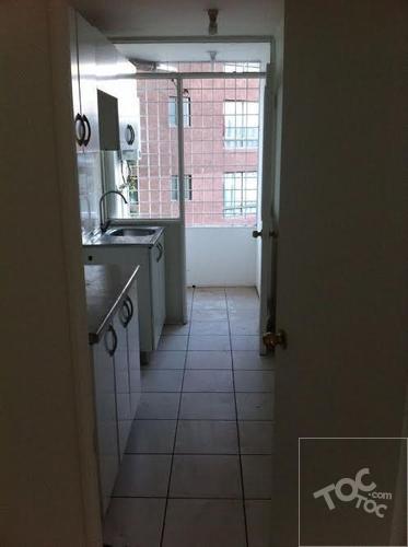 ARRIENDO DEPARTAMENTO DE 3D 2B A UNOS 15 MINUTOS CAMINADO AL METRO ESTACIÓN DORSAL, COMUNA DE RECOLETA