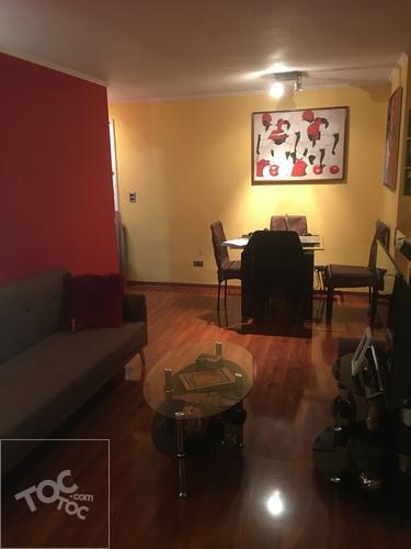 ARRIENDO DEPARTAMENTO DE 2D 2B 1Bg EN CALLE LOS ESPINOS CASI ESQUINA AV. MACUL, COMUNA DE MACUL