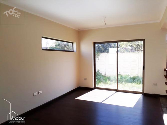 SE VENDE CASA EN CONDOMINIO EN CHIGUAYANTE