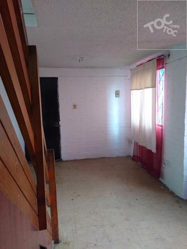 EXCELENTE DPTO A PASOS METRO SAN PABLO