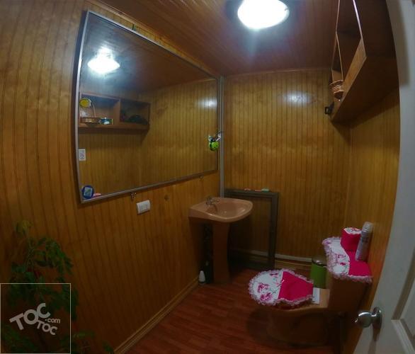 Hermosa casa, con amplio estacionamiento