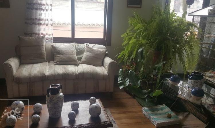 Se vende gran casa en pasaje san luis, viña del mar. Cod. 9387