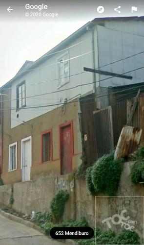 5 casas en Cerro Larrain