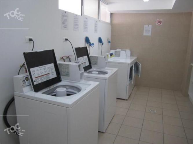 SE VENDE DEPTO TOTALMENTE AMOBLADO EN EDIFICIO VIÑA CLUB