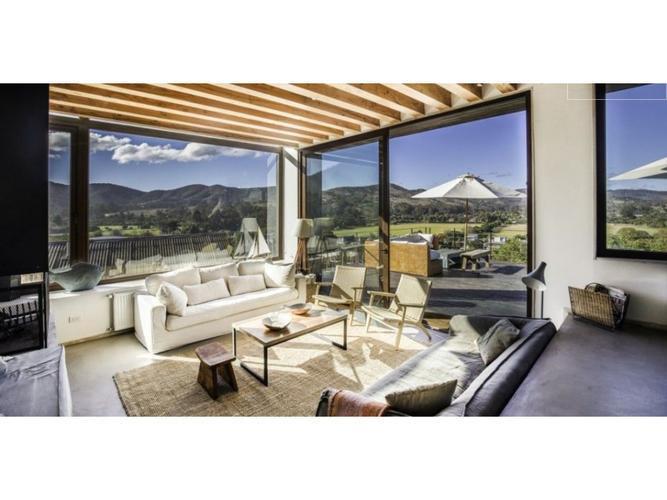 Estupenda casa con impresionantes vistas en Cachagua