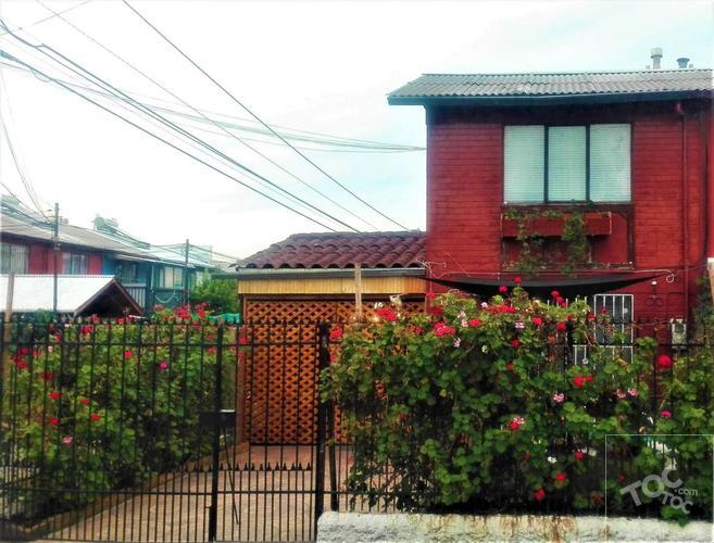 Casa en Villa Humberto Díaz