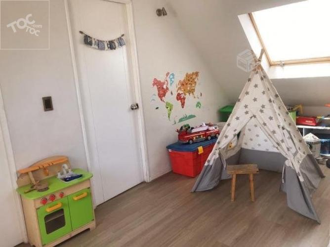 EXCELENTE CASA CON INMEJORABLE UBICACIÓN, EL UMBRAL DE CHICUREO