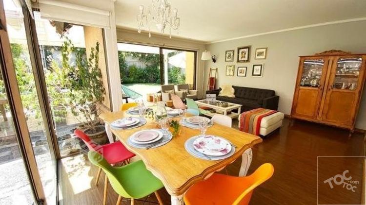 EXCELENTE CASA CON INMEJORABLE UBICACIÓN, EL UMBRAL DE CHICUREO