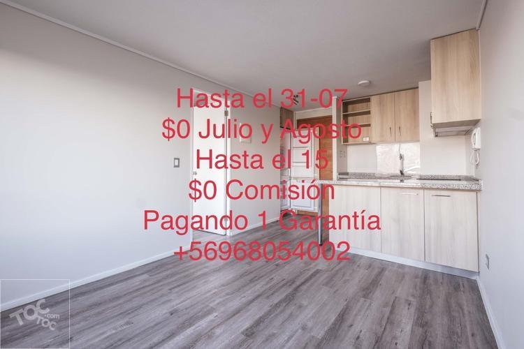 1 Habitación Grande y 1 Baño en Suite con Walking Closet Acepta Mascotas Santa Elena 2120 Metro Ñuble
