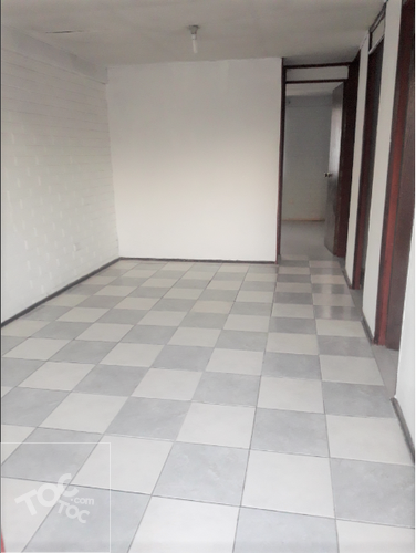 Metro Las Parcelas, casa Avenida El Descanso, Maipu