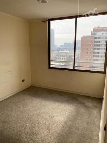 Nataniel Cox 898, Santiago