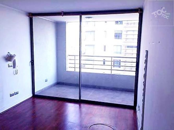 Exclusivo depto exelente ubicación La Gloria 34 Las Condes