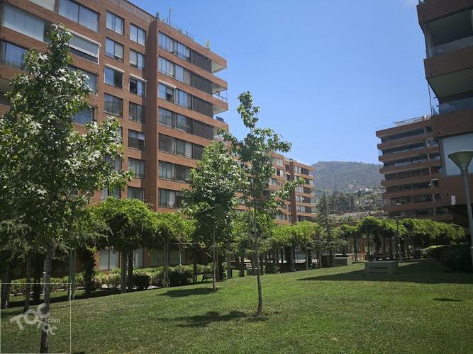 San Josemaria Escriva de Balaguer 9205, Vitacura