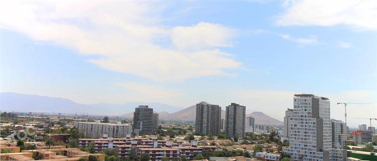 Calle Cruz // Av Independencia ( Frente al Mall Barrio Independencia )