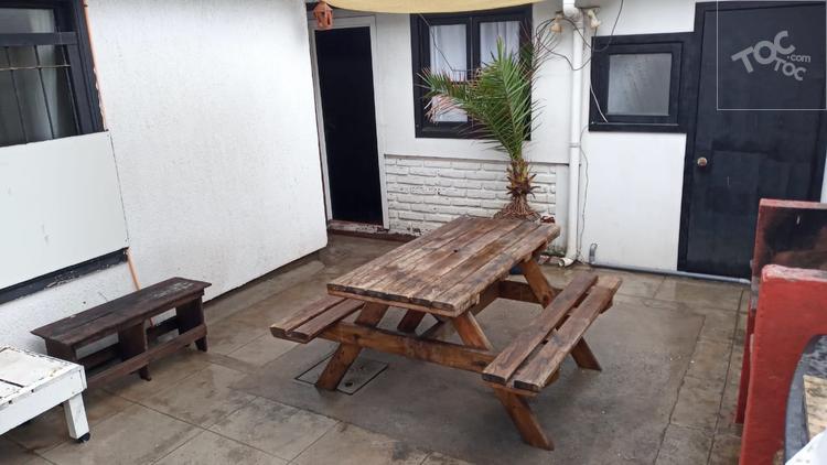 Nieny,3 cabañas en sector comercial Av del Mar