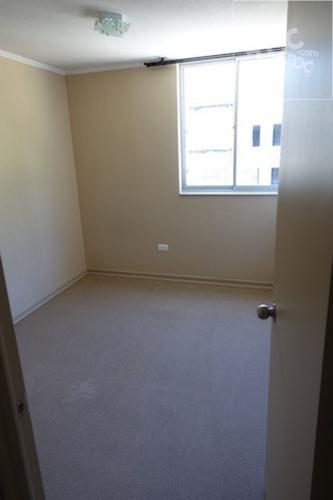 Vendo en Las Terrazas de Collao, dp 3 dorm, 1 baño, 2 estac.piso 4