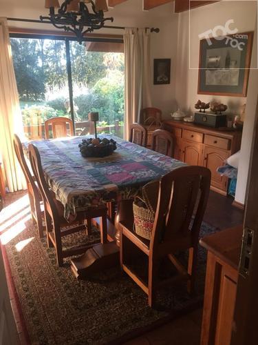 Casa 7 dormitorios 250 m2, terreno 3.000 m2, Alto Pinar