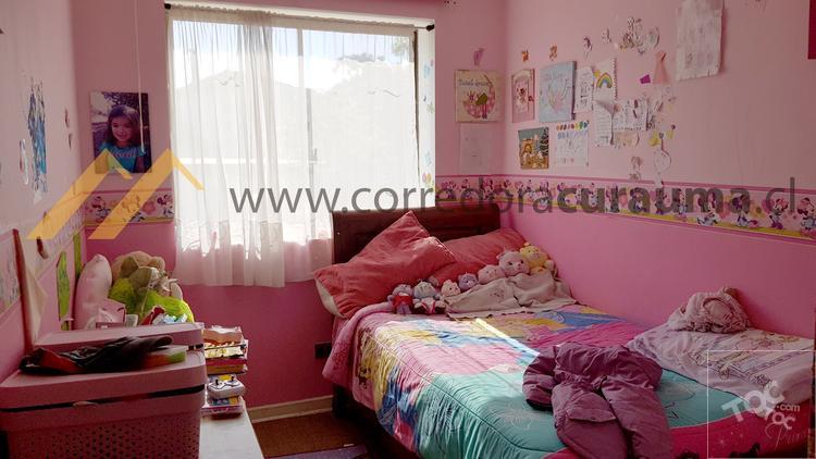 AMPLIA CASA EN CONDOMINIO BORDE LAGUNA CURAUMA
