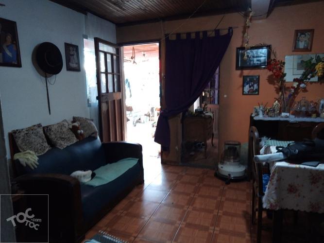Excelente ubicación de Cerrillos, para remodelar.
