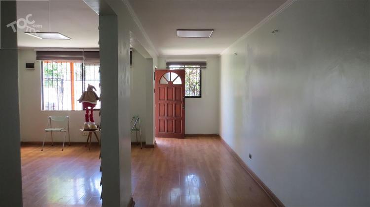 Tannembaun esquina San José