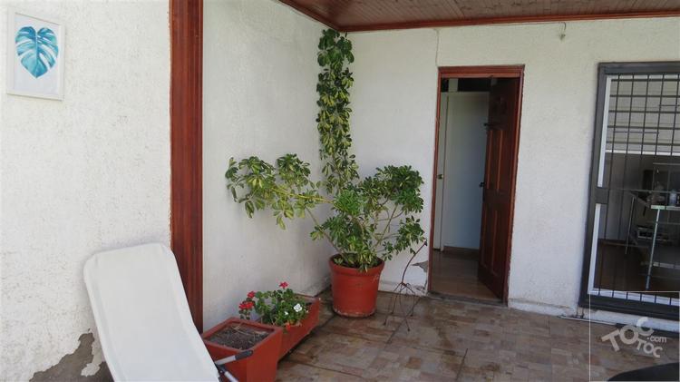 Tannembaun esquina San José