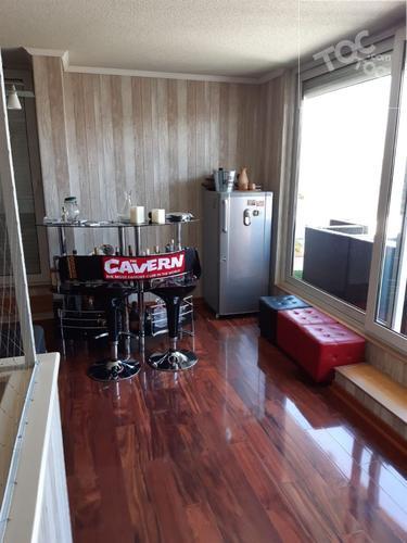Venta departamento Dúplex ubicado en la comuna de Peñalolén, a pasos de metro Quilín y mall Paseo Quilín