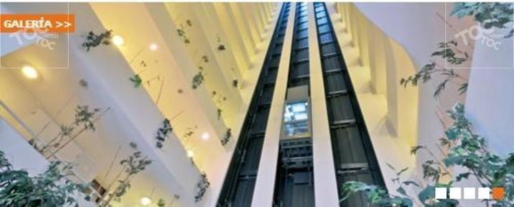 SE VENDE DEPTO TOTALMENTE AMOBLADO EN EDIFICIO VIÑA CLUB