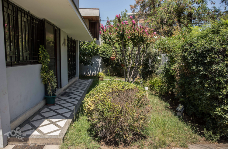 ESPECTACULAR ARRIENDO CASA USO COMERCIAL EN ÑUÑOA