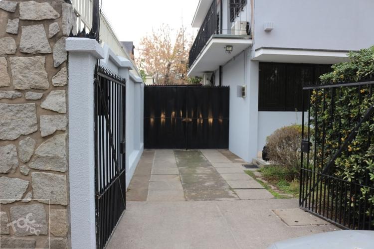 ESPECTACULAR ARRIENDO CASA USO COMERCIAL EN ÑUÑOA