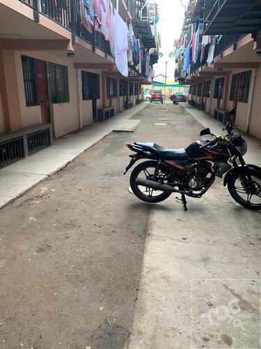 vendo departamento tercer piso excelente ubicacion