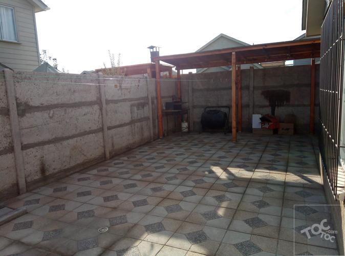 Casa de esquina en Cumbres de Buin