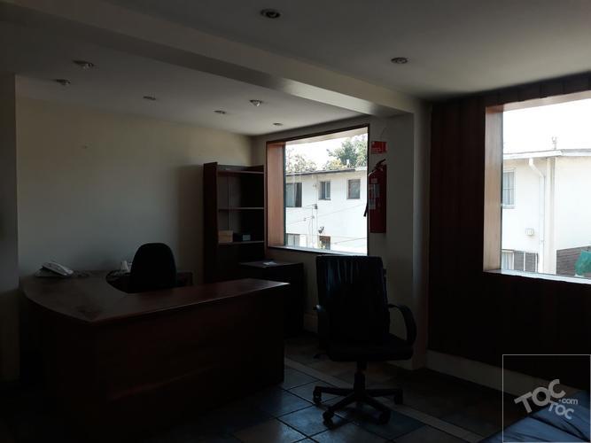 CASA COMERCIAL EN VENTA