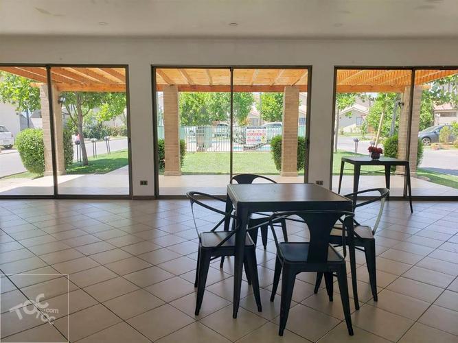 Casa Huechuraba Condominio Lombardia (Berta Correa)