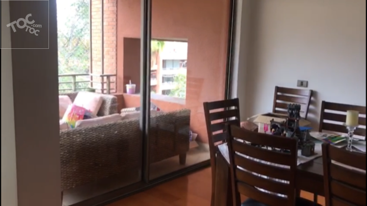 DEPARTAMENTO EN VENTA EN LA REINA