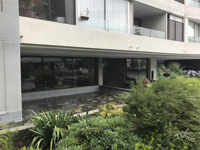 Juan Enrique Concha / Duble Almeyda NOR ORIENTE - DOS ESTACIONAMIENTOS