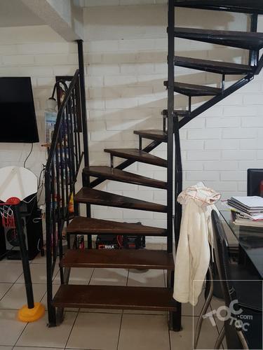 SE VENDE HERMOSA CASA EN: Raval 2094, Renca