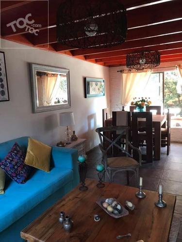 Casa en Condominio Alba de Nos
