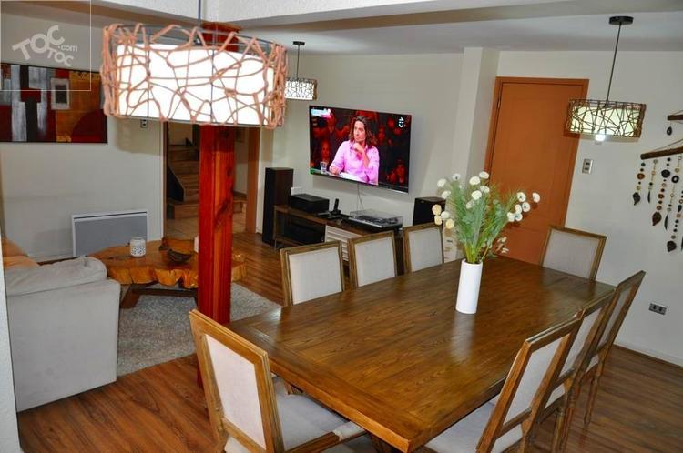 Hermosa casa 2 pisos con piscina, Ciudad Satélite