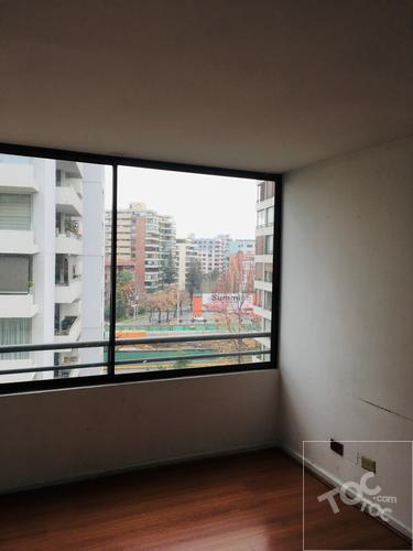 arriendo luminoso departamento