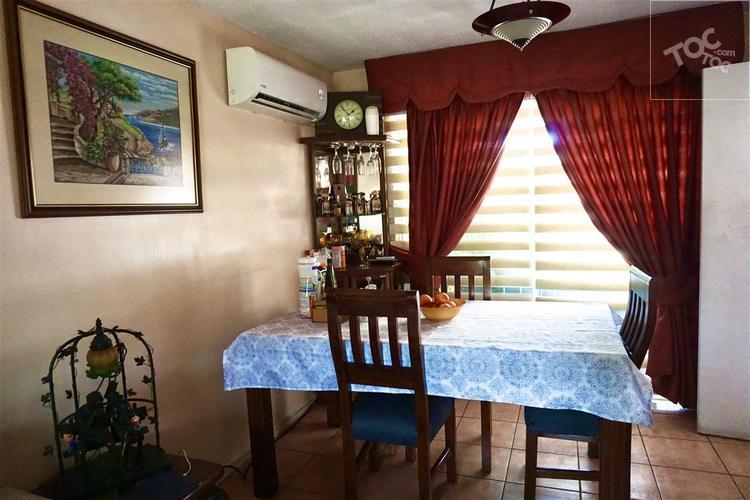 MAP - Se vende hermosa y amplia Casa en Estacion Central -