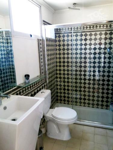 Hermosa Casa de 3 Pisos y Jardin, Ñuñoa