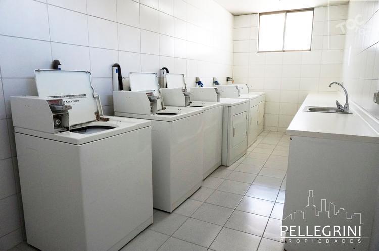 Marchant Pereira 2 dormitorios 2 baños gran terraza 76m2 vista despejada