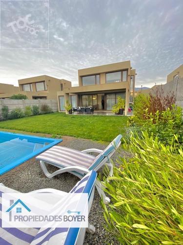 Oportunidad Casa Chicureo 3D 3B Piscina