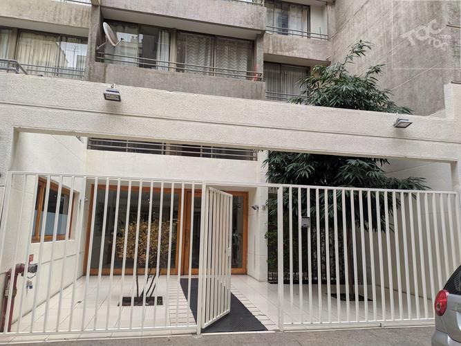 Arriendo Departamento Metro Bellas Artes