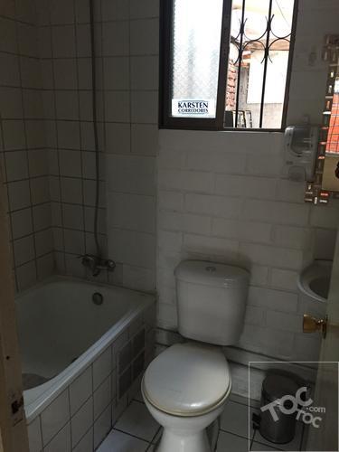 ARRIENDO CASA DE DOS PISOS CON 3D 1B EN COMUNA DE QUILICURA / VILLA LOS ADOBES