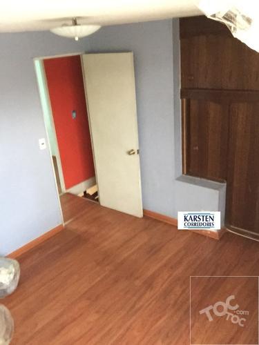 ARRIENDO CASA DE DOS PISOS CON 3D 1B EN COMUNA DE QUILICURA / VILLA LOS ADOBES