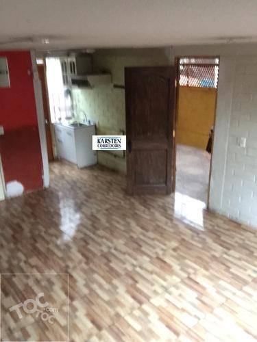 ARRIENDO CASA DE DOS PISOS CON 3D 1B EN COMUNA DE QUILICURA / VILLA LOS ADOBES