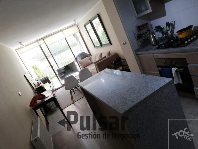 Departamento en Nuñoa con patio privado