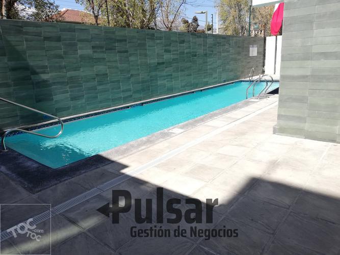 Departamento en Nuñoa con patio privado